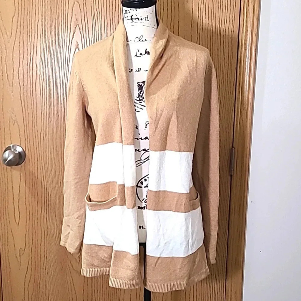 Loft beige striped pocket preppy cardigan